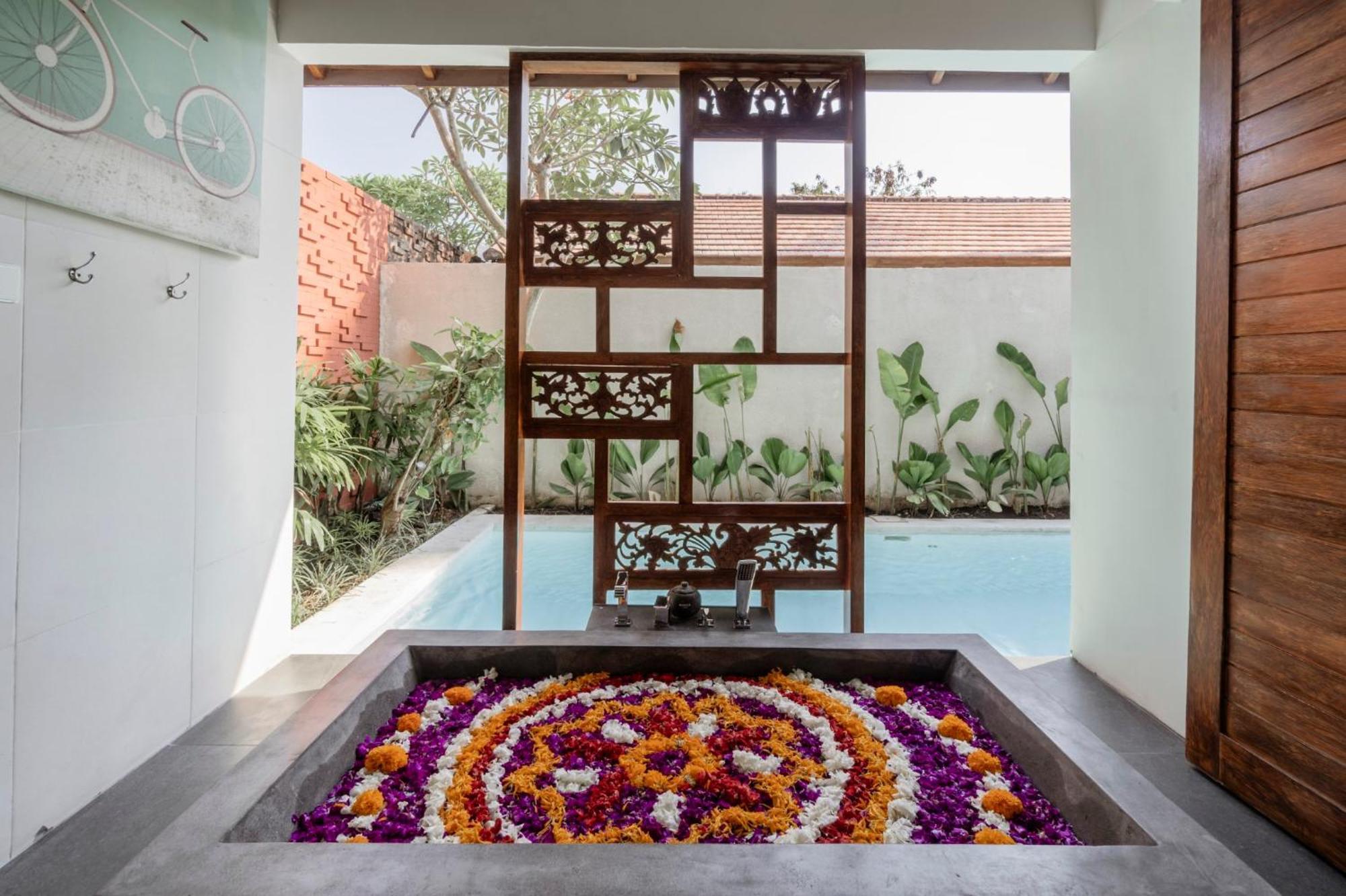 Manca Villa Canggu By Ini Vie Hospitality Екстериор снимка