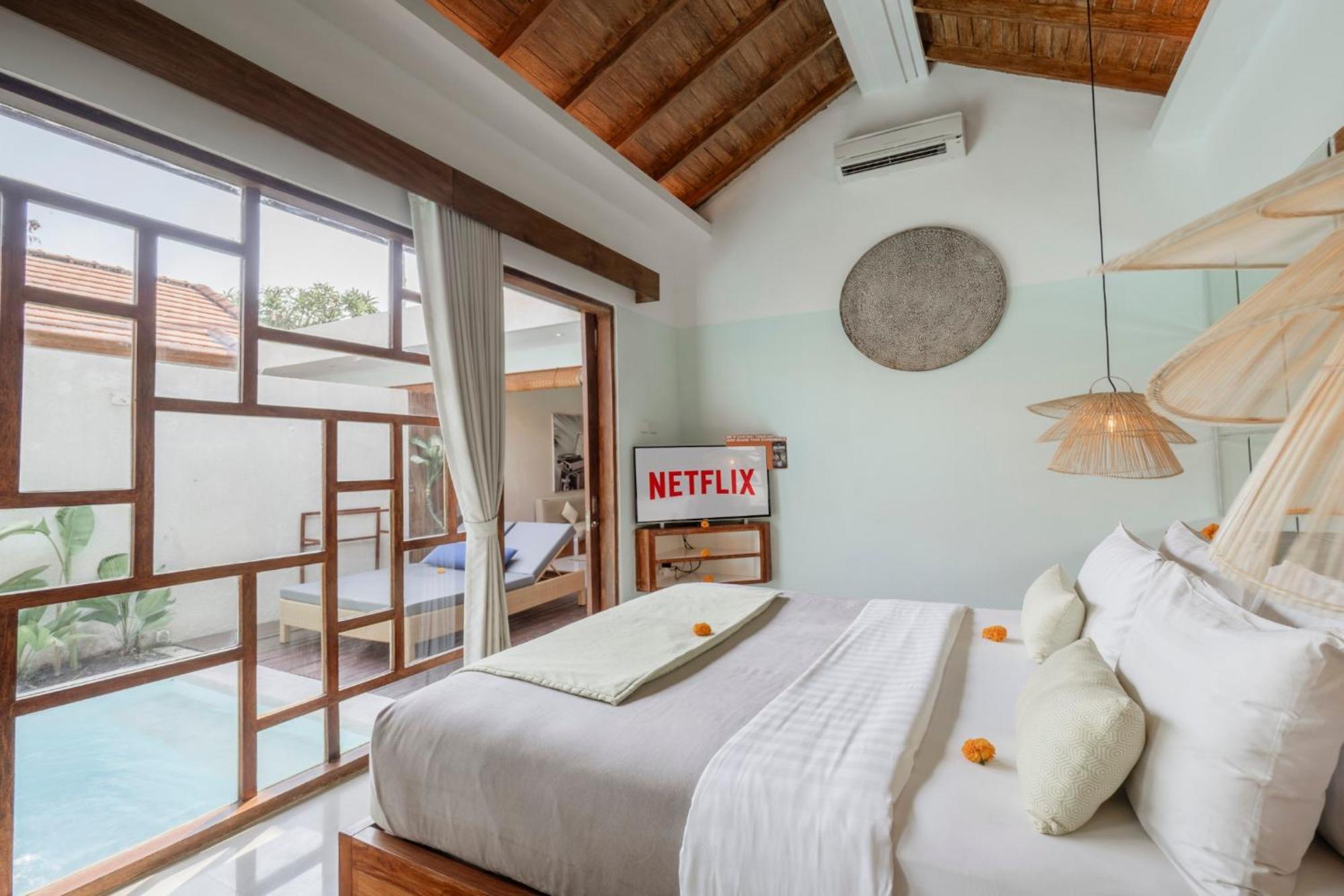 Manca Villa Canggu By Ini Vie Hospitality Екстериор снимка